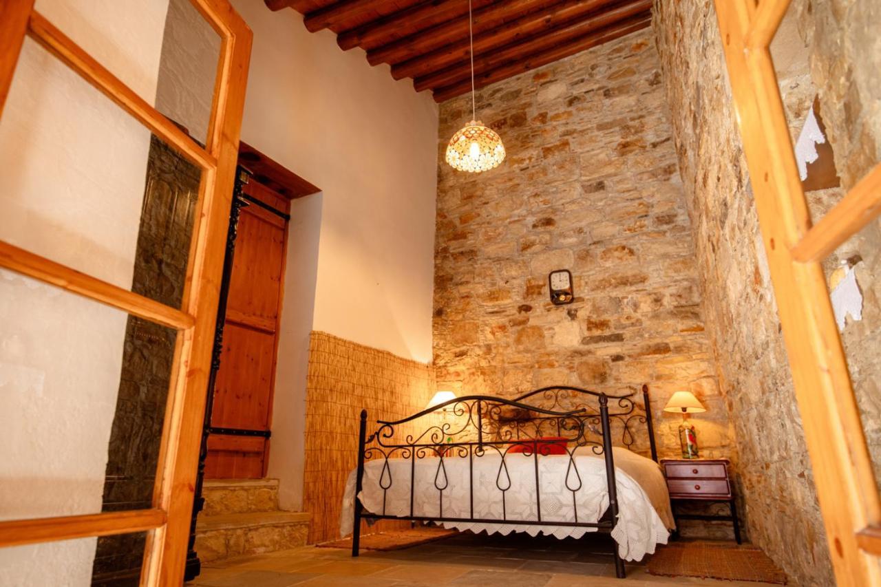 Constantias Stone Houses 洛弗 外观 照片