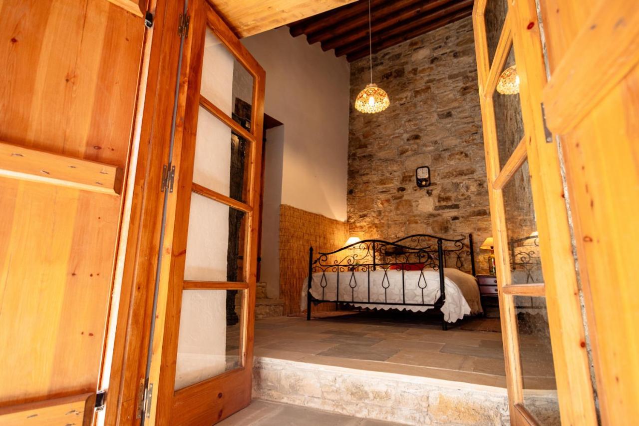 Constantias Stone Houses 洛弗 外观 照片
